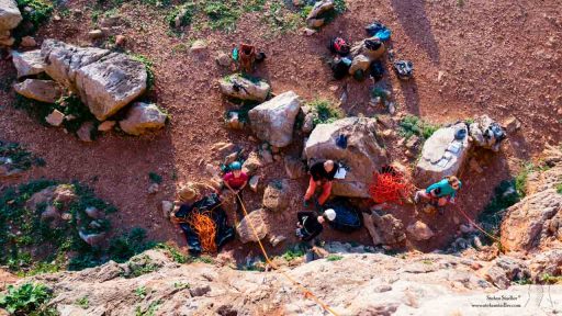 Blick von oben auf den Einstieg.