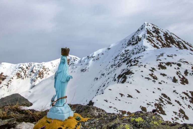 Madonna am Skitourenziel