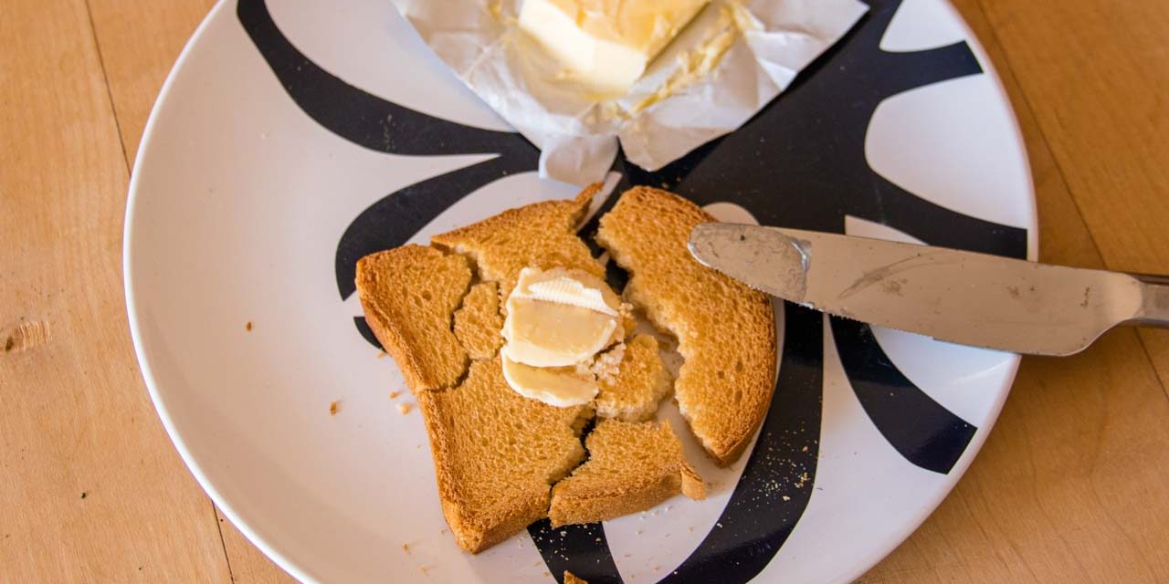 Zwieback zerbrochen und Aneot Im Refugio de la Renclusa