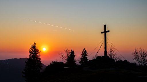 Abendrot am Gipfelkreuz