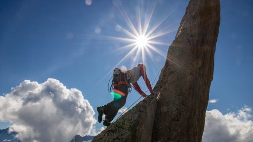 An der Salbit Gipfelnadel.