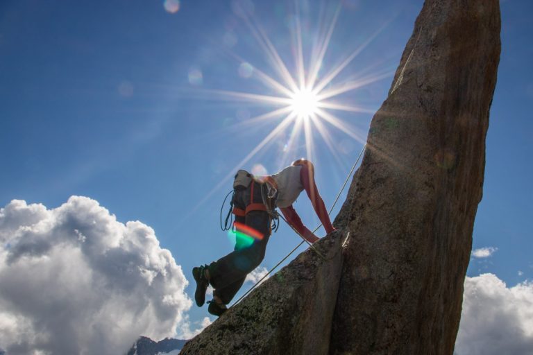 An der Salbit Gipfelnadel.