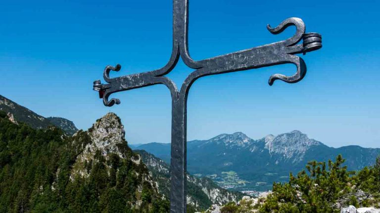 Aussicht auf Signalkopf und Hochstaufen.