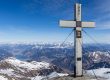 Schönes Gipfelkreuz auf der Schneespitze.